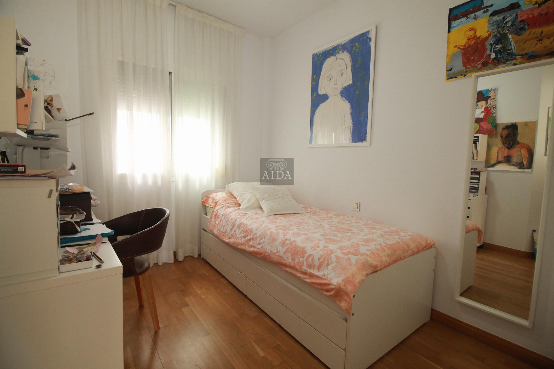 For rent of apartment in Estepona