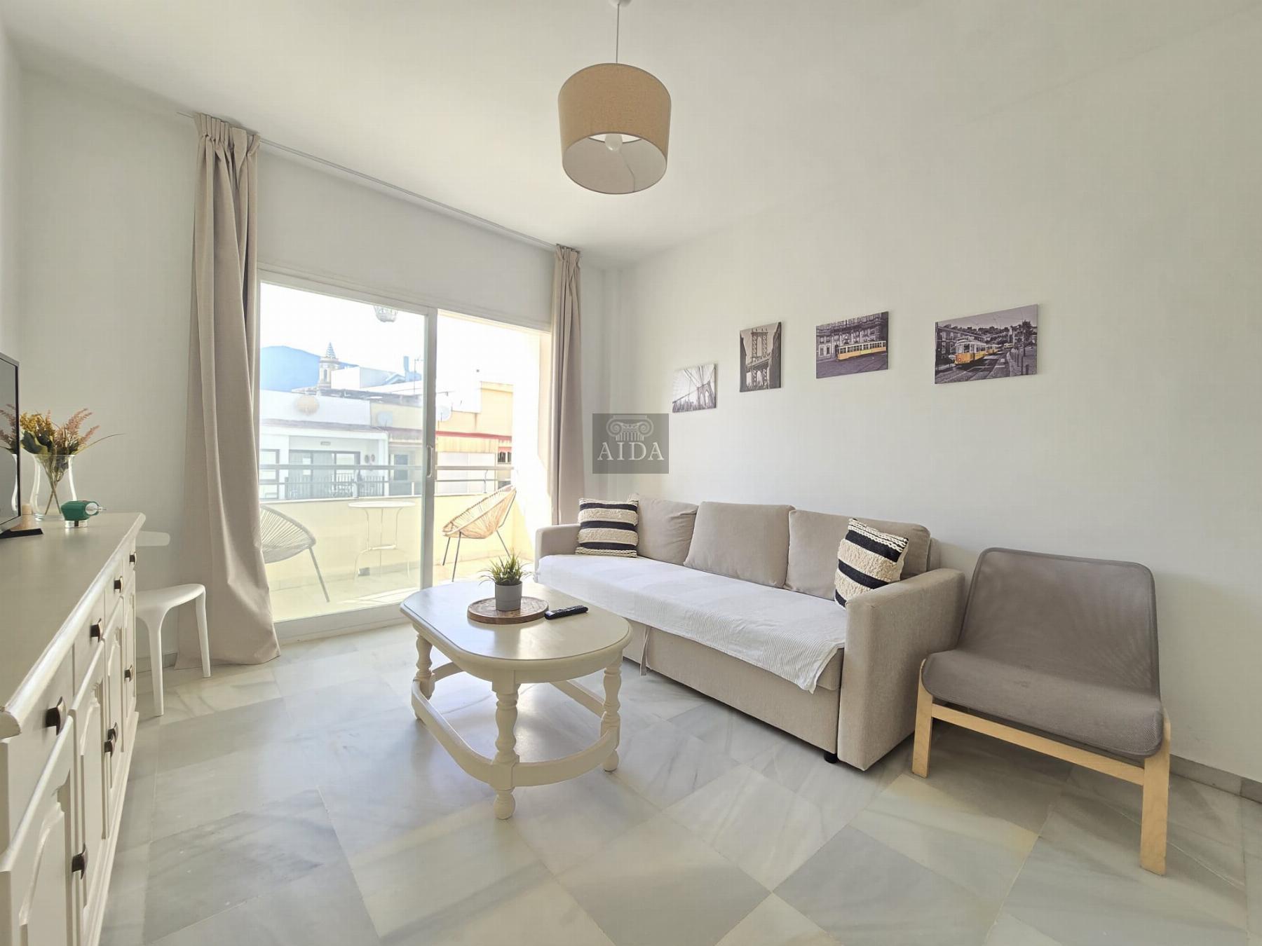 For sale of flat in Estepona