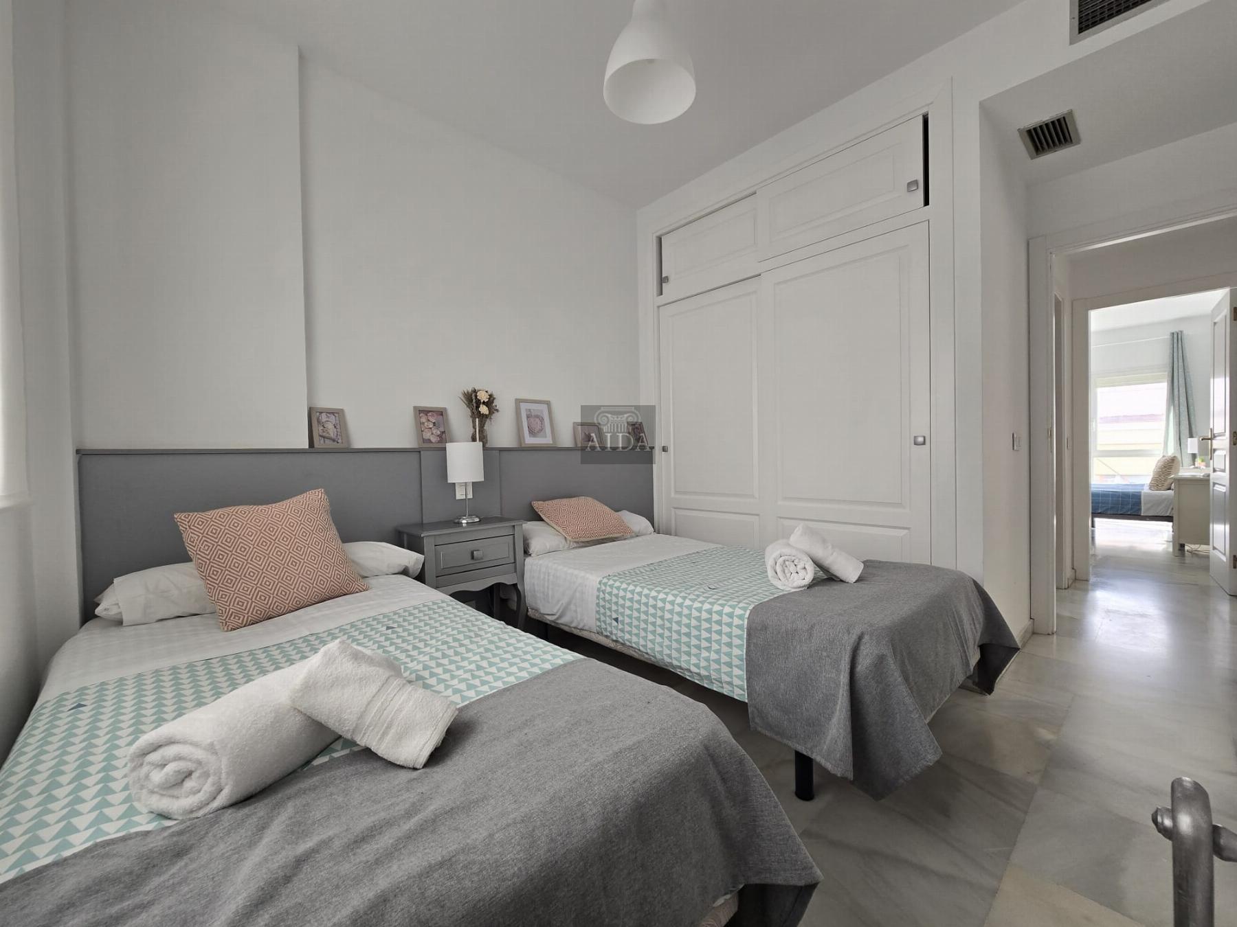 For sale of flat in Estepona