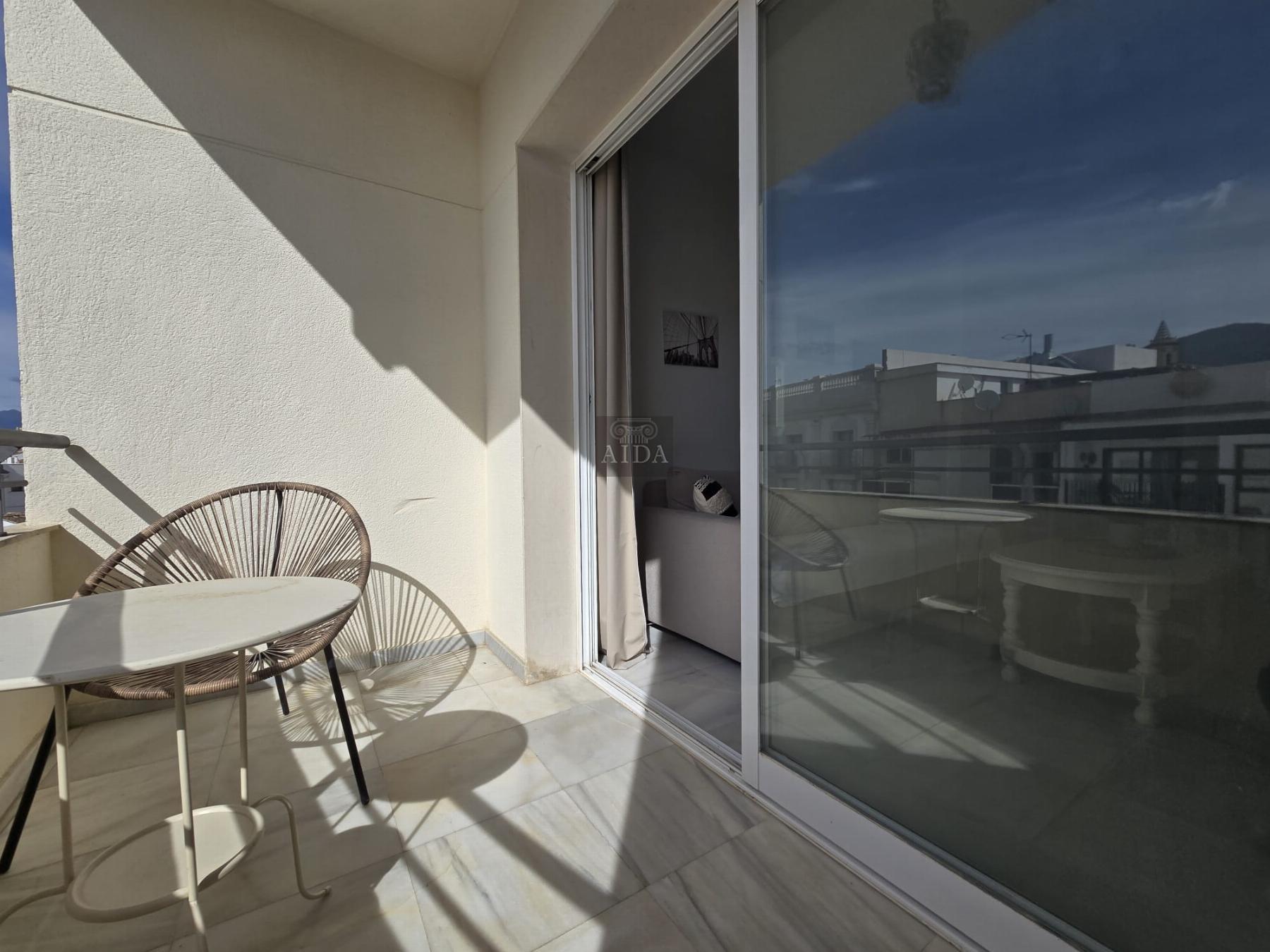 For sale of flat in Estepona