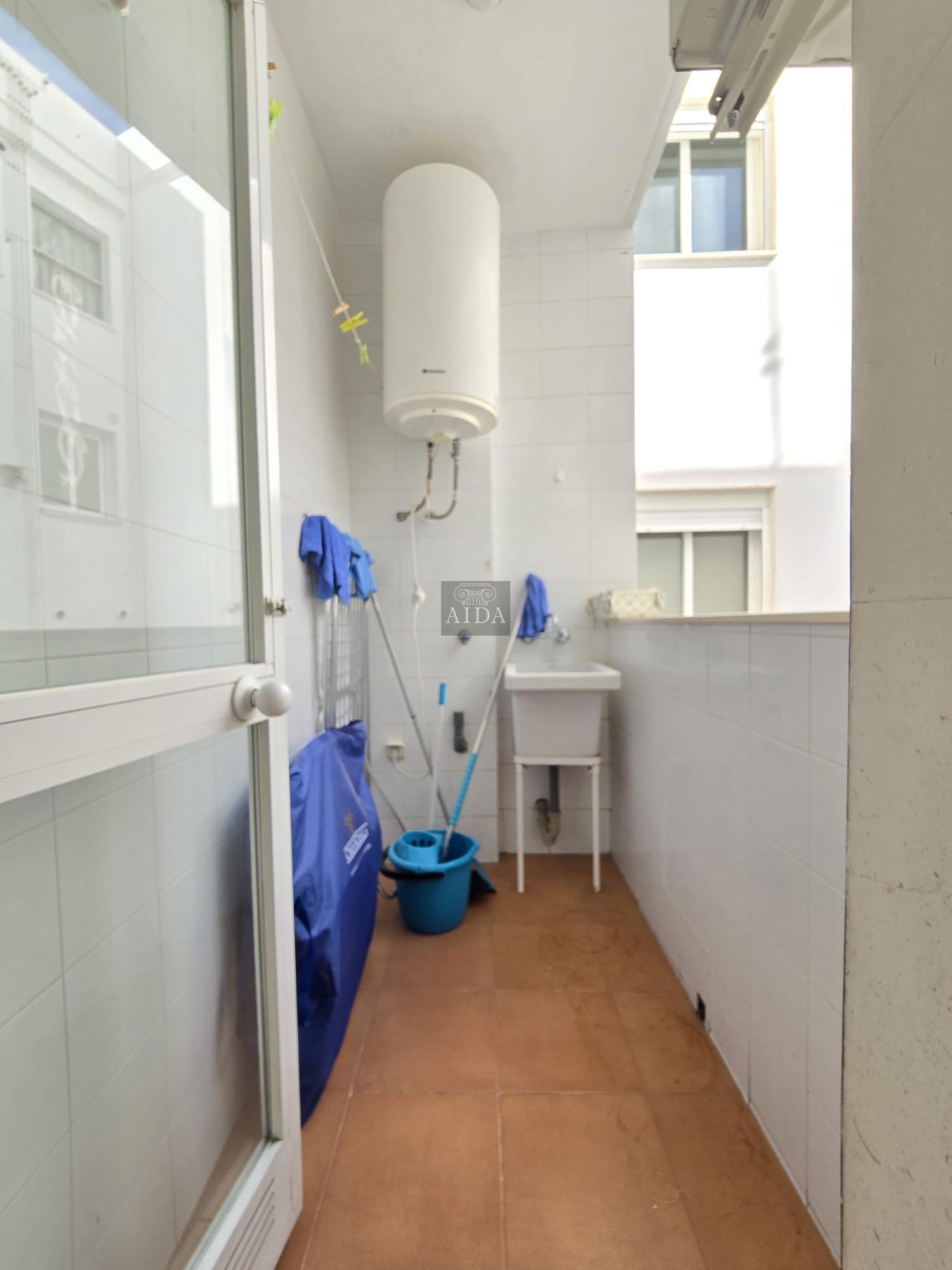 For sale of flat in Estepona