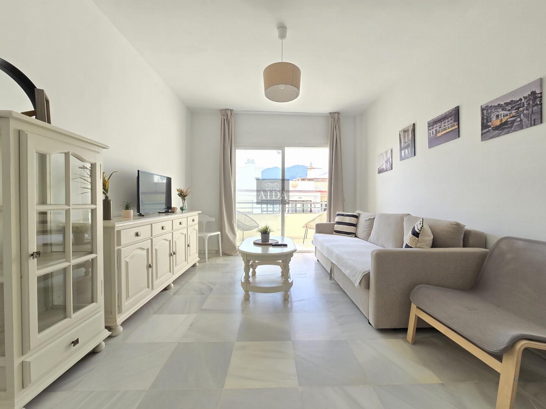 For sale of flat in Estepona