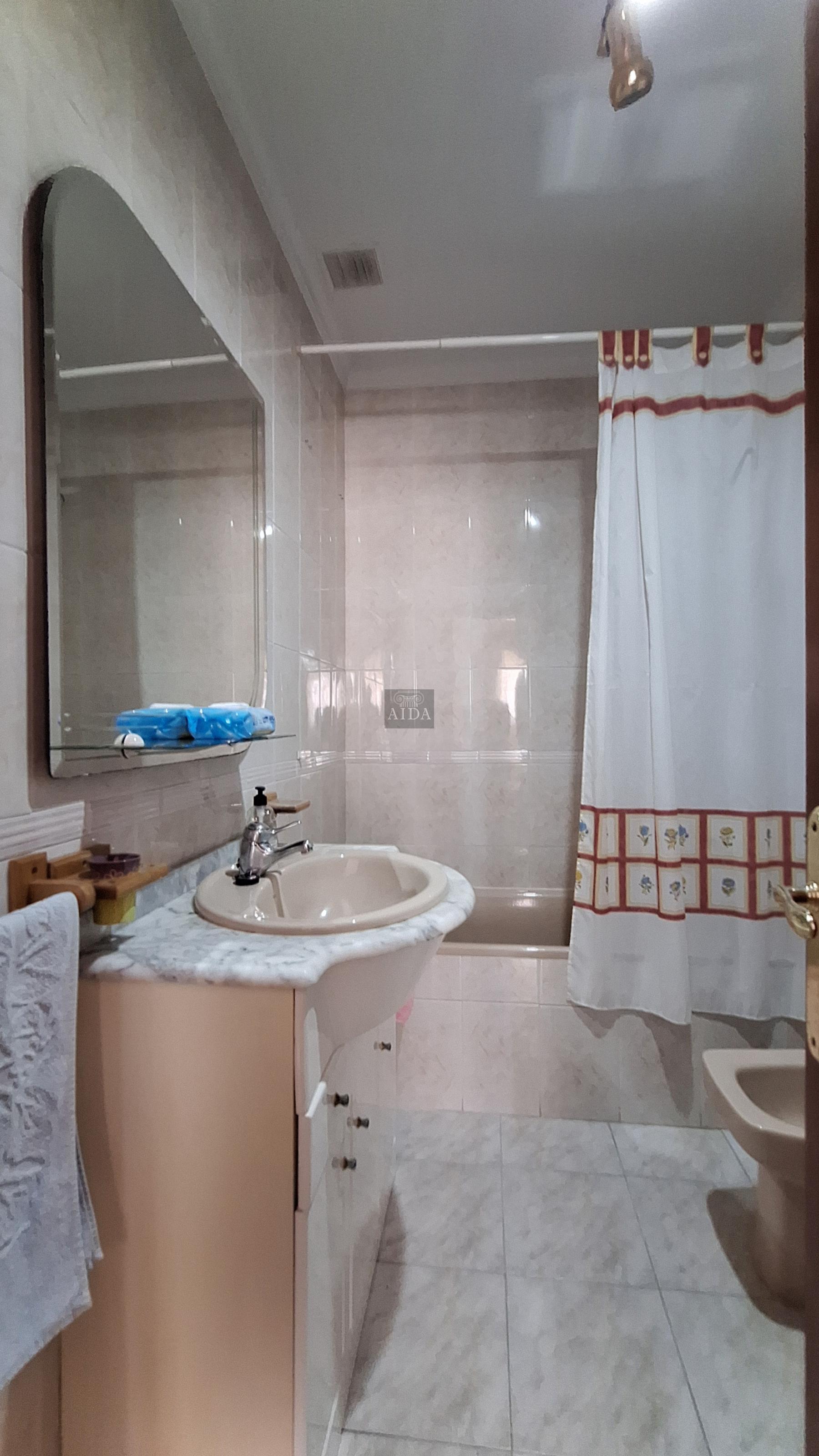 For sale of house in Estepona