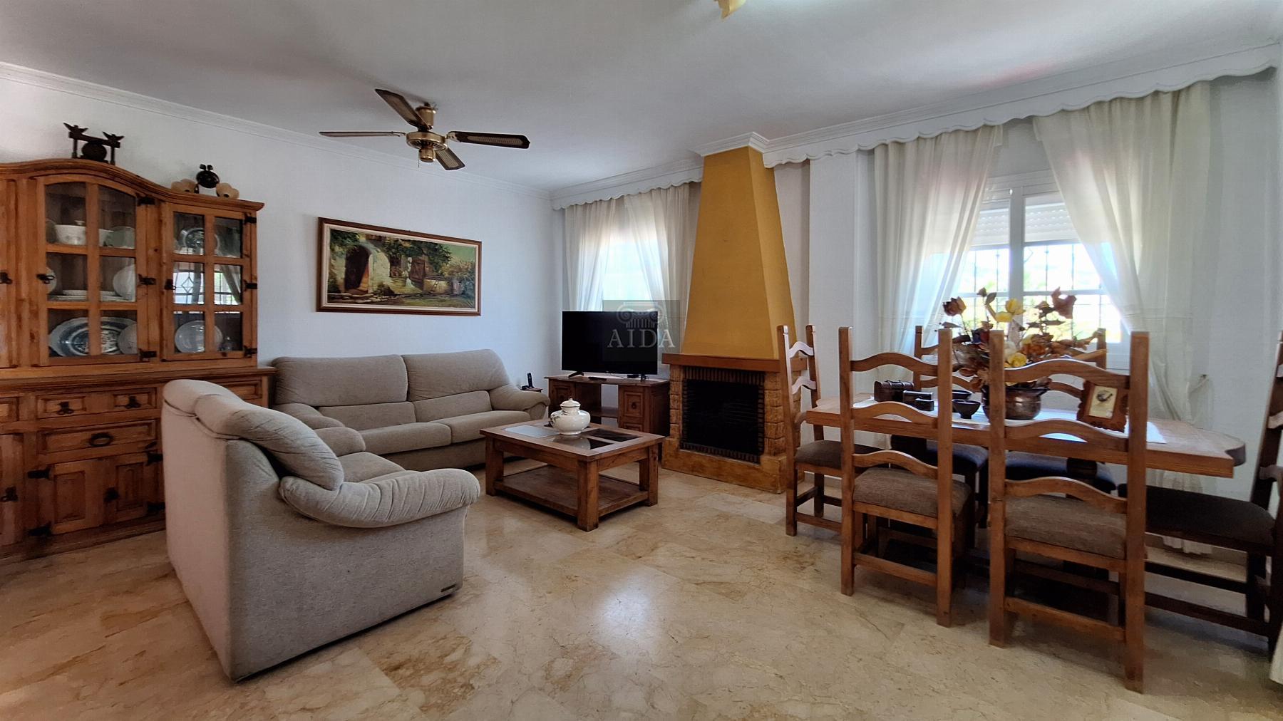 For sale of house in Estepona