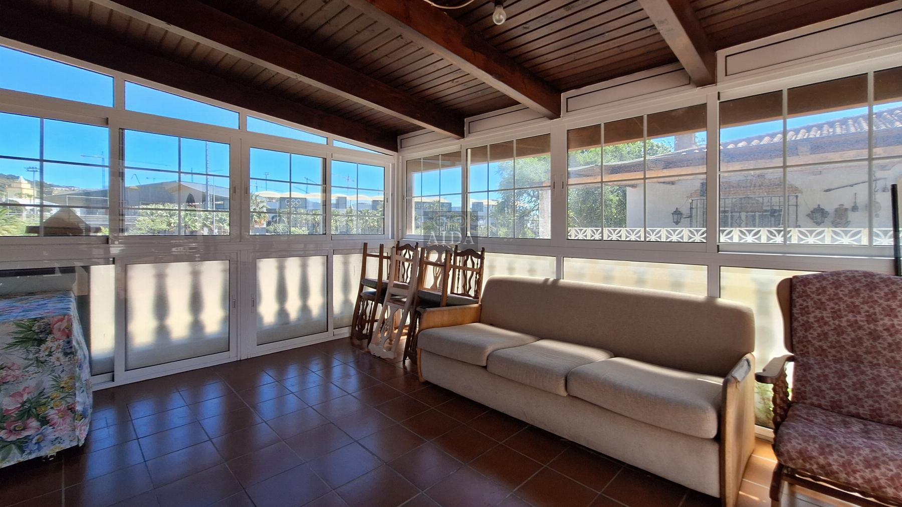 For sale of house in Estepona