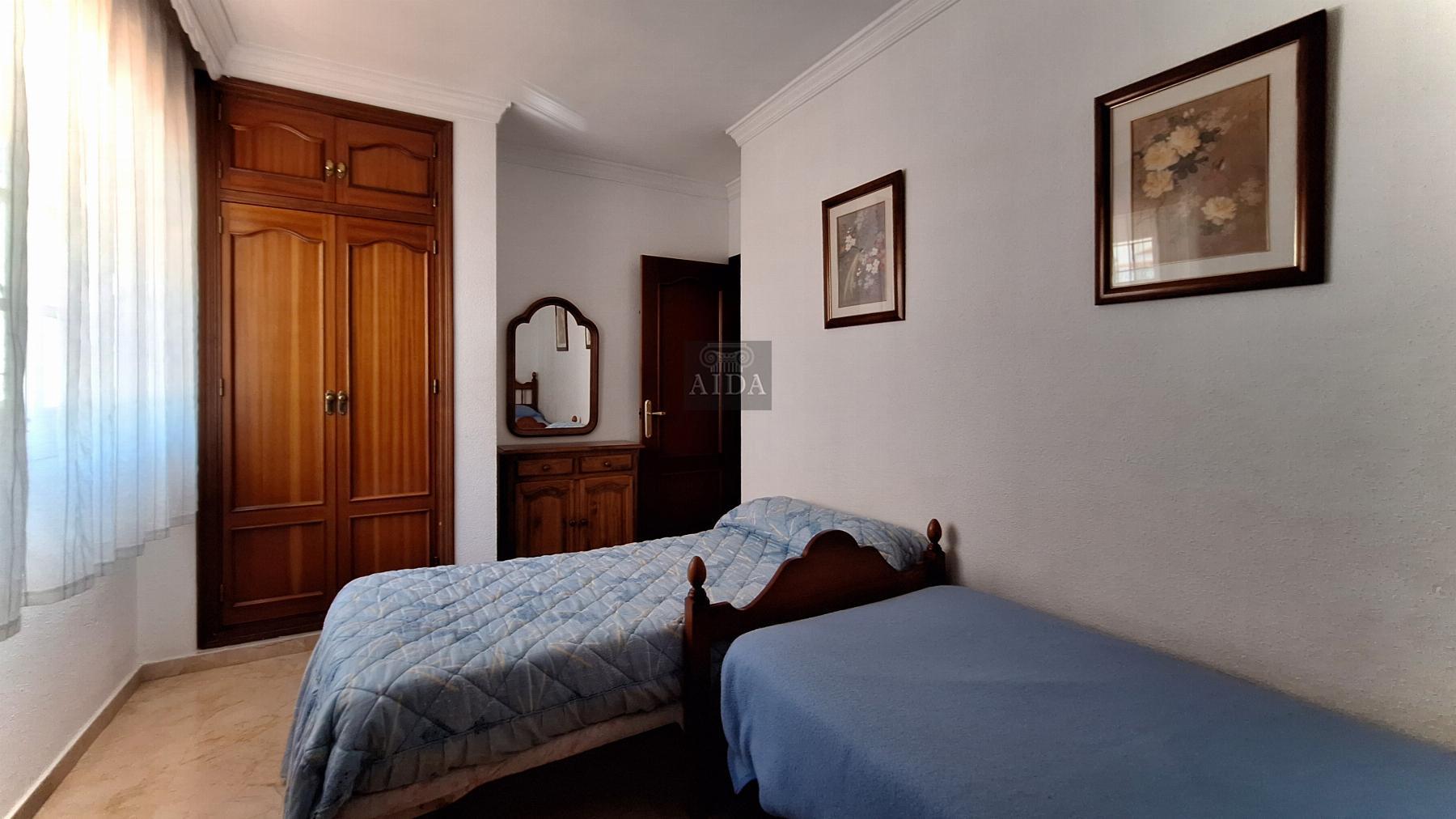 For sale of house in Estepona