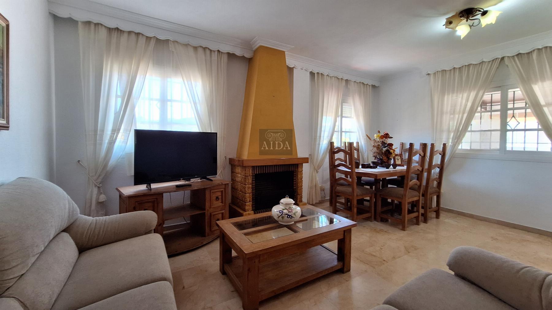 For sale of house in Estepona