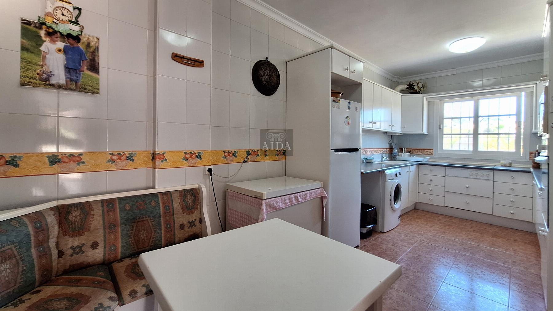 For sale of house in Estepona
