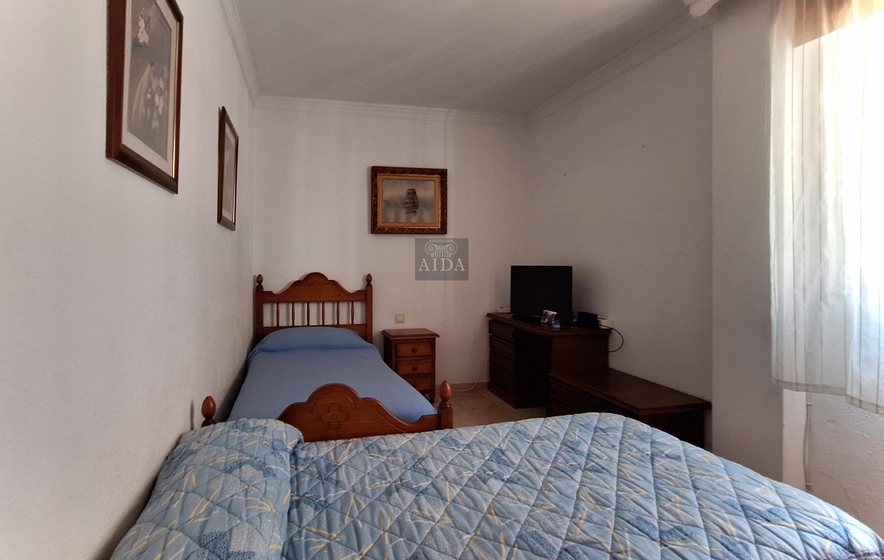 For sale of house in Estepona