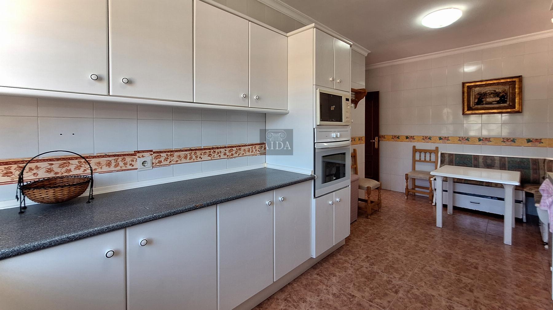For sale of house in Estepona