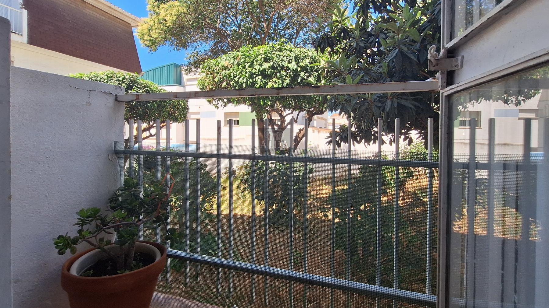 For sale of flat in Estepona