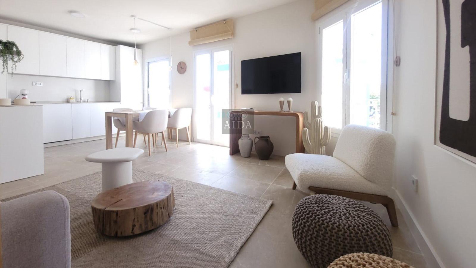 For sale of flat in Estepona