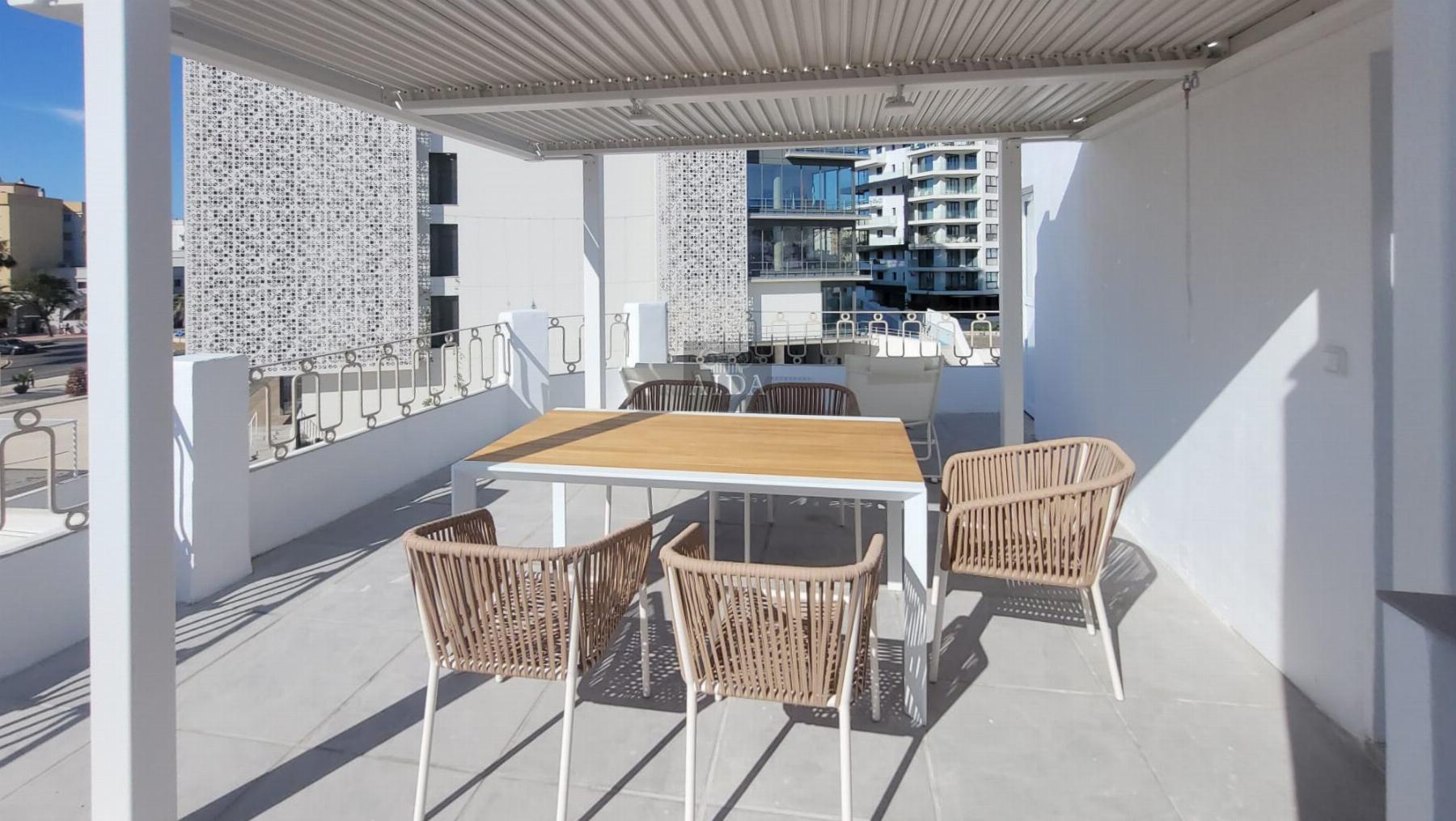 For sale of flat in Estepona