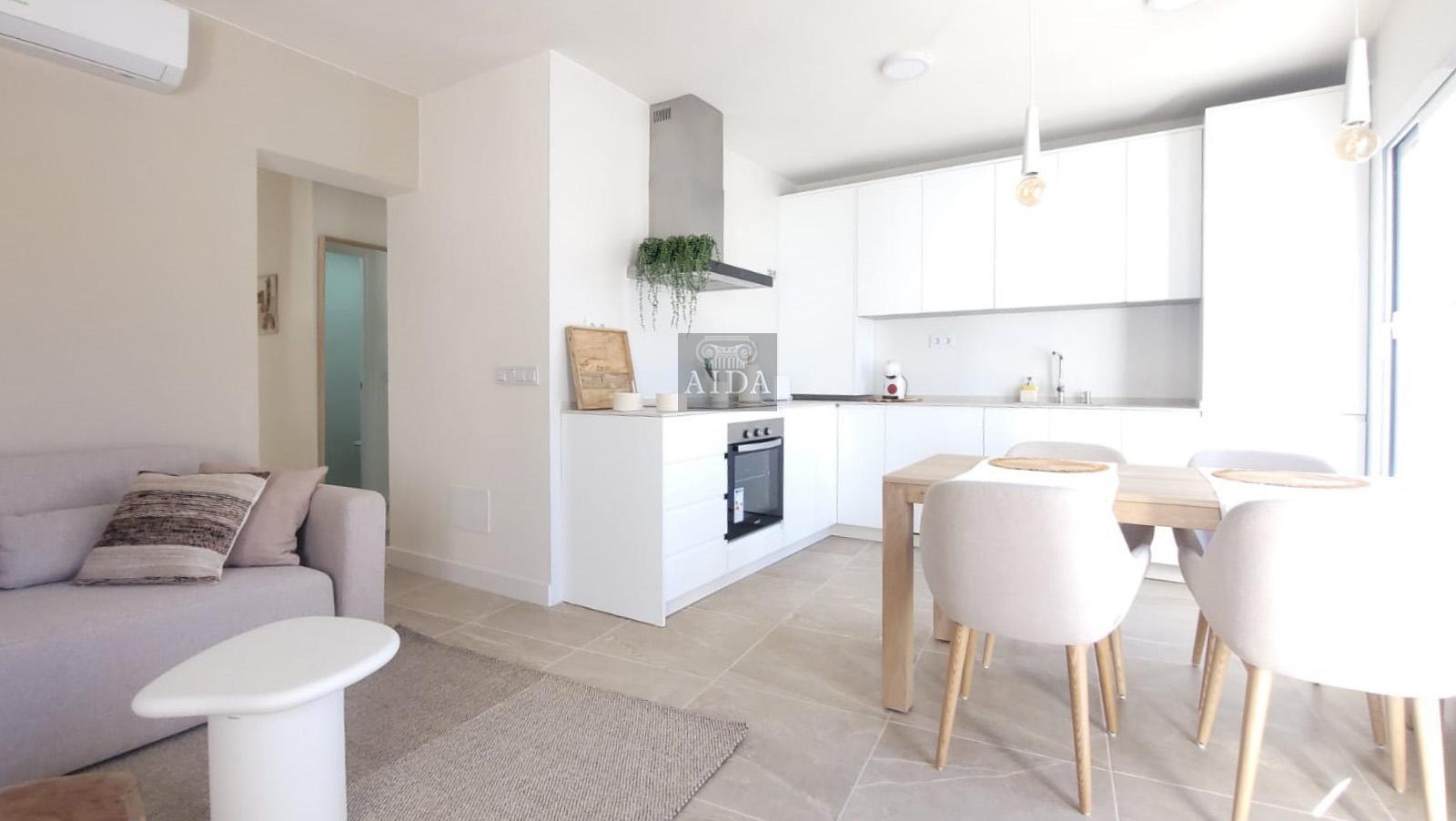 For sale of flat in Estepona
