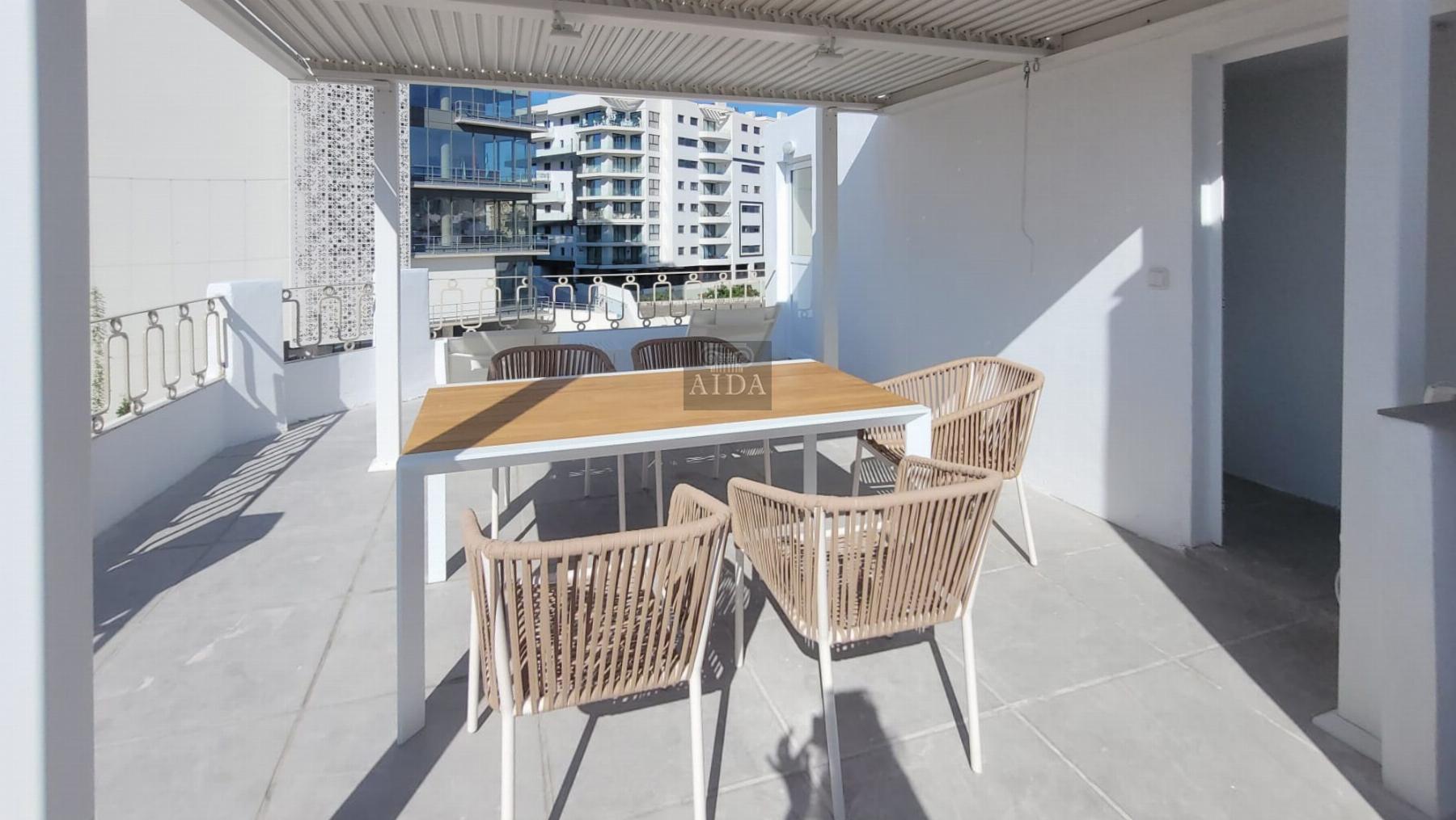 For sale of flat in Estepona