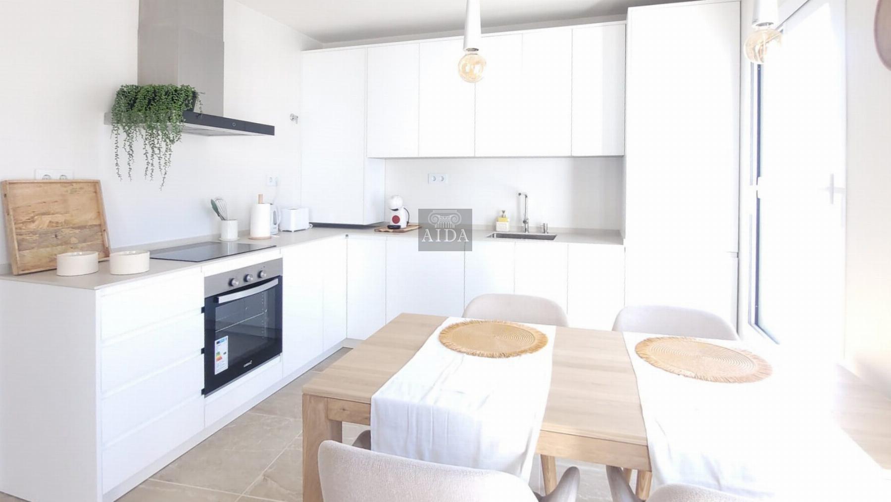 For sale of flat in Estepona