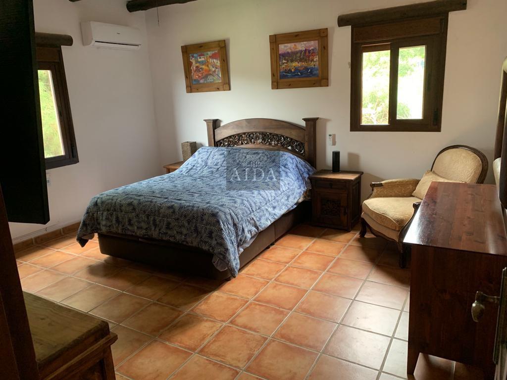 Venta de chalet en Estepona