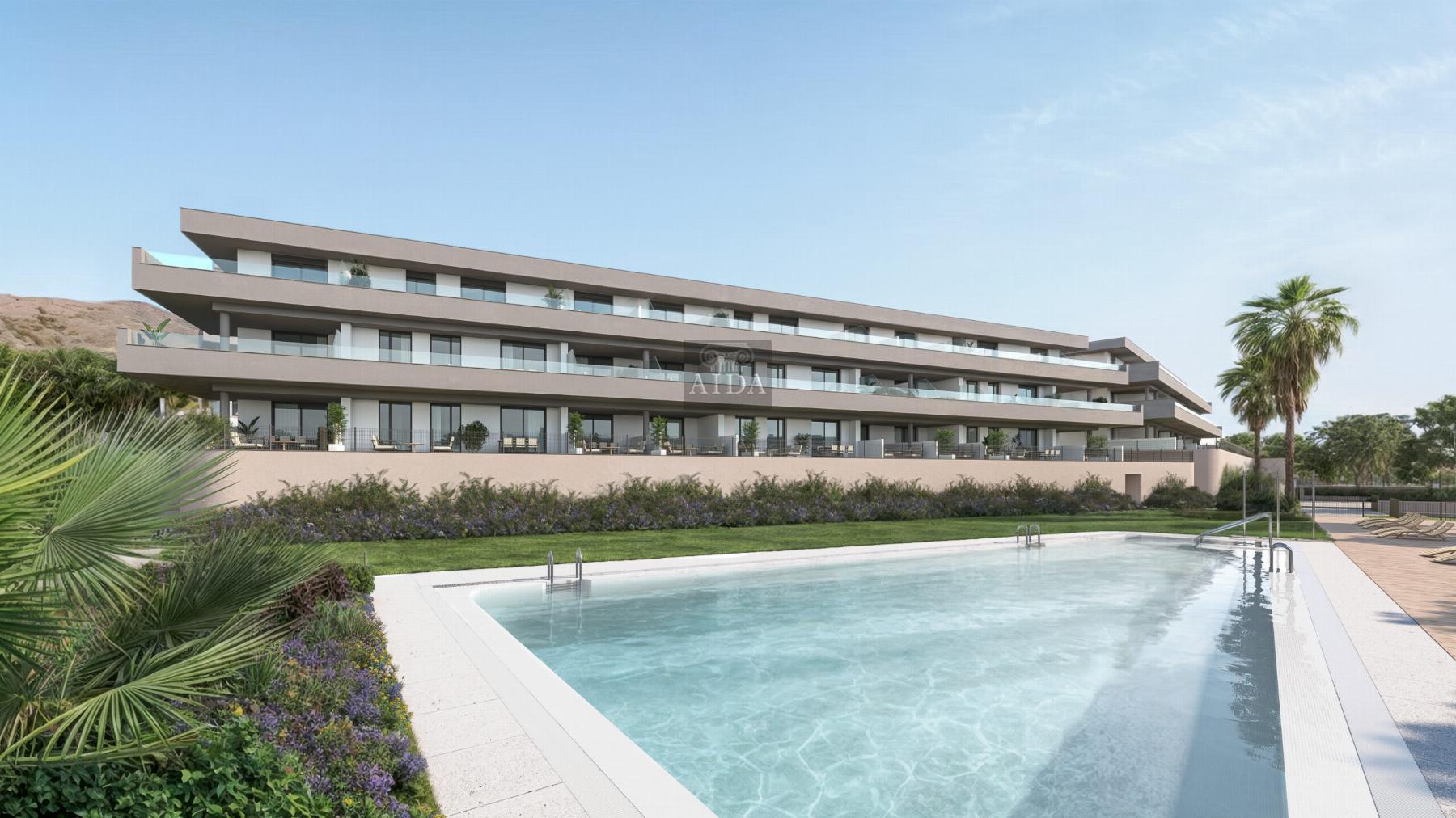 For sale of penthouse in Estepona