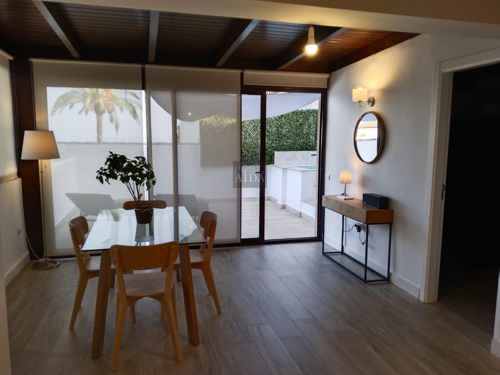 For sale of flat in Estepona