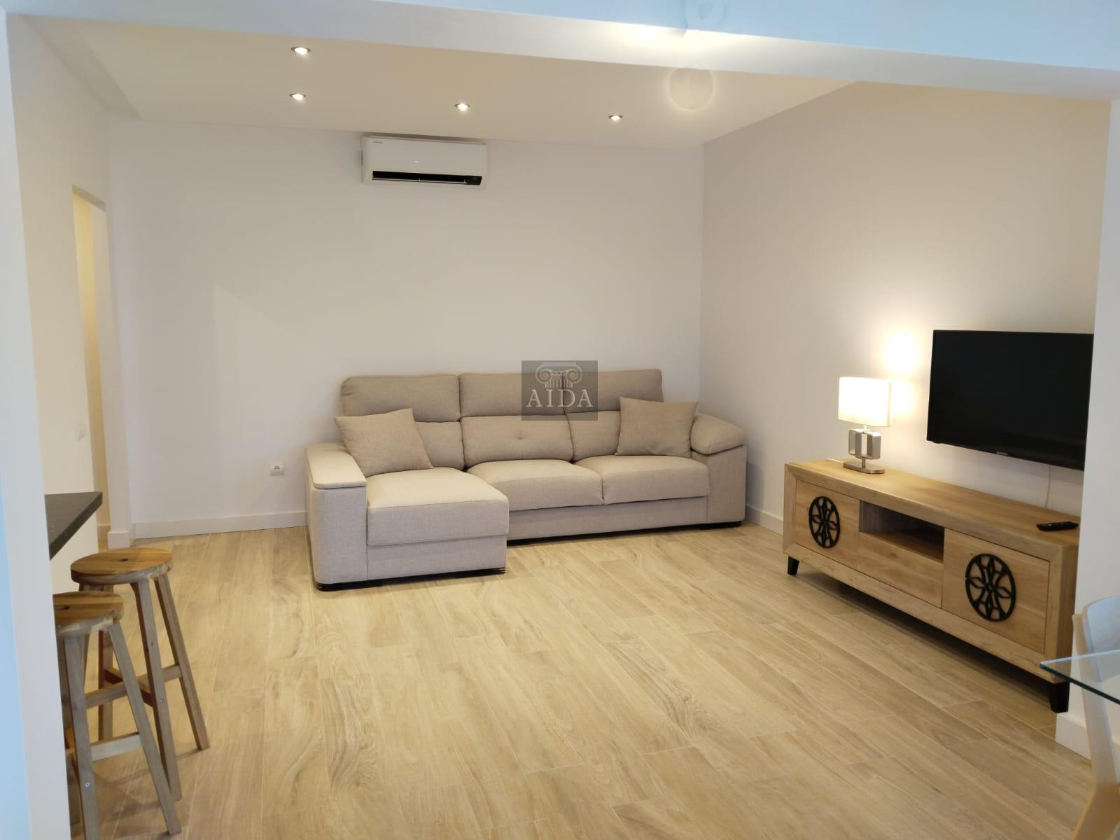 For sale of flat in Estepona