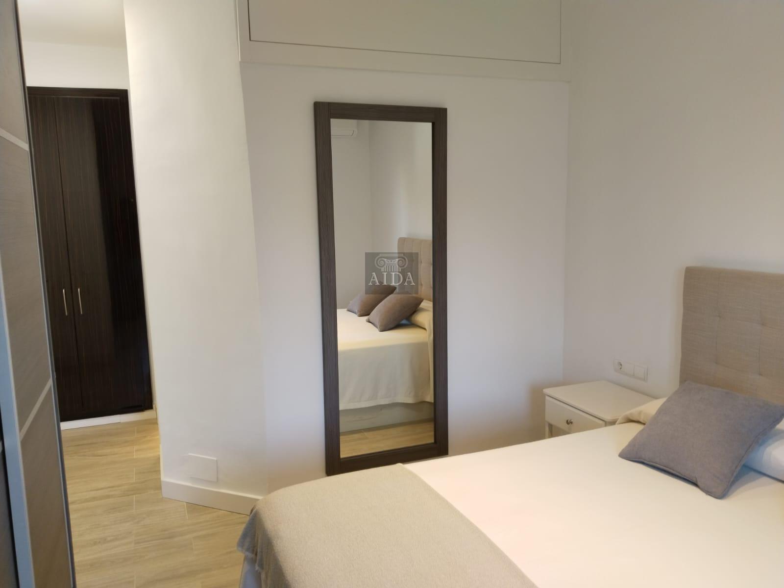 For sale of flat in Estepona