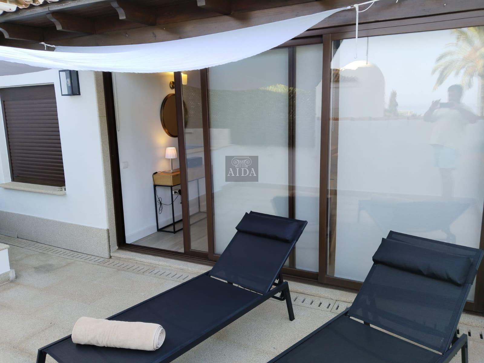 For sale of flat in Estepona