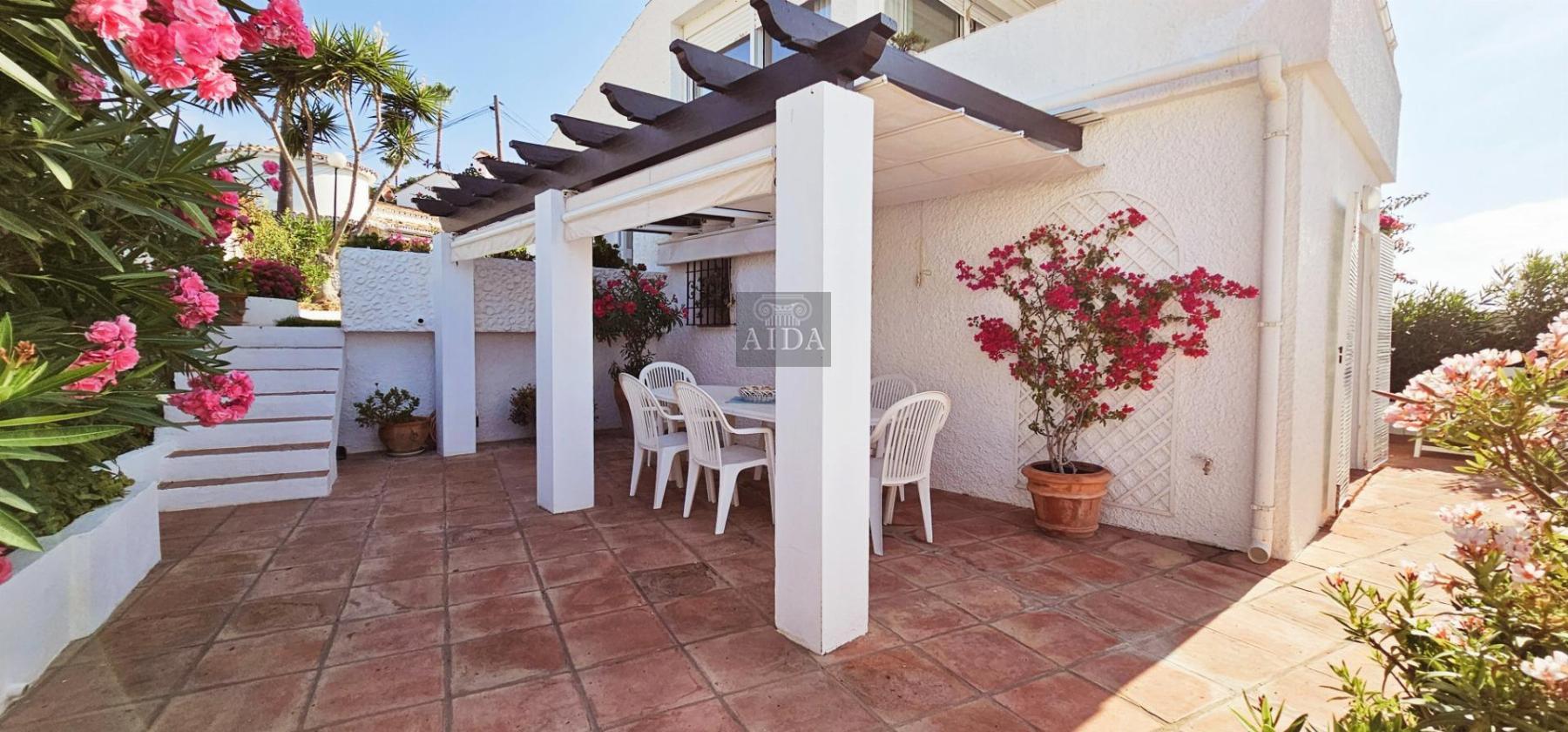 Venta de chalet en Estepona