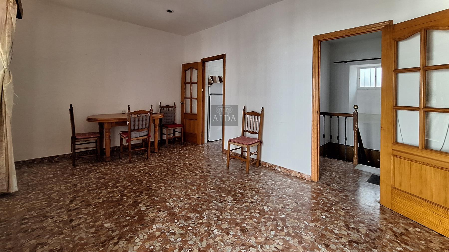 For sale of house in Estepona