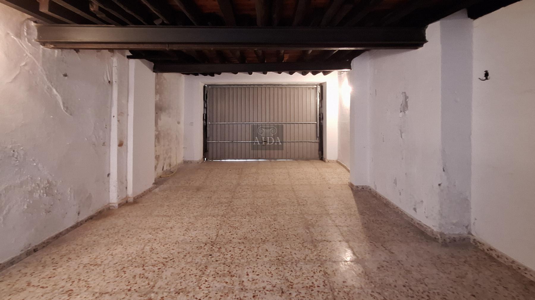 For sale of house in Estepona