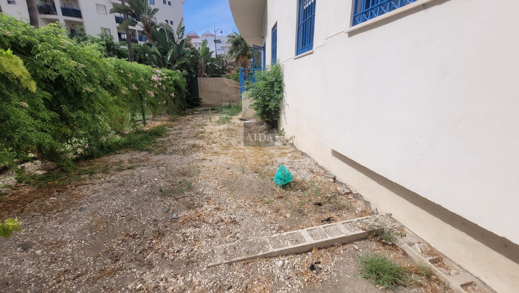 For sale of flat in Estepona