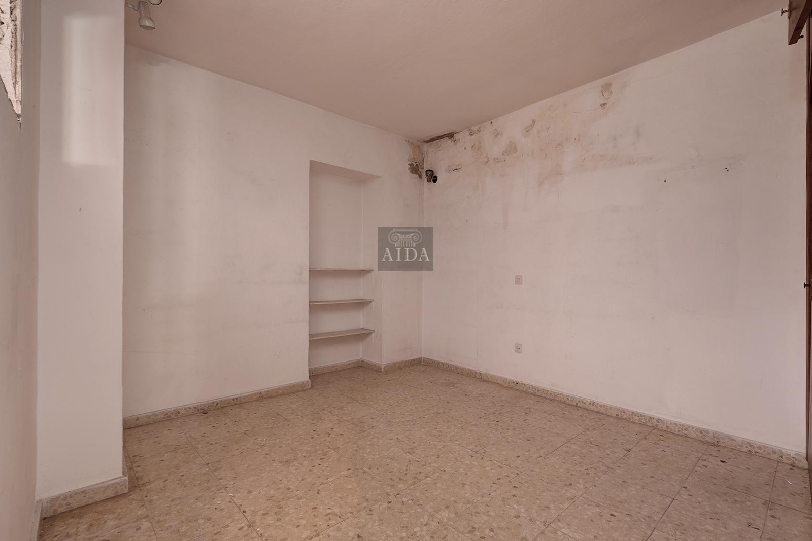 For sale of house in Estepona