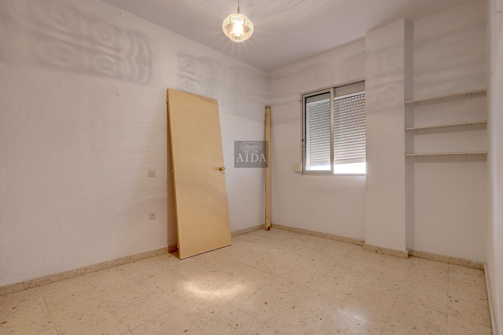 For sale of house in Estepona
