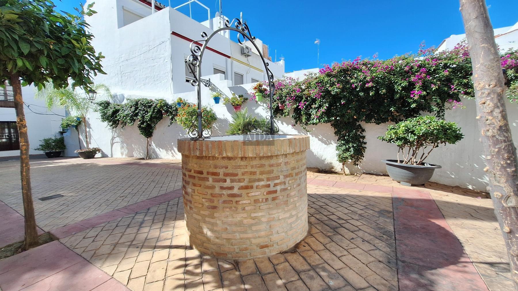 For sale of house in Estepona