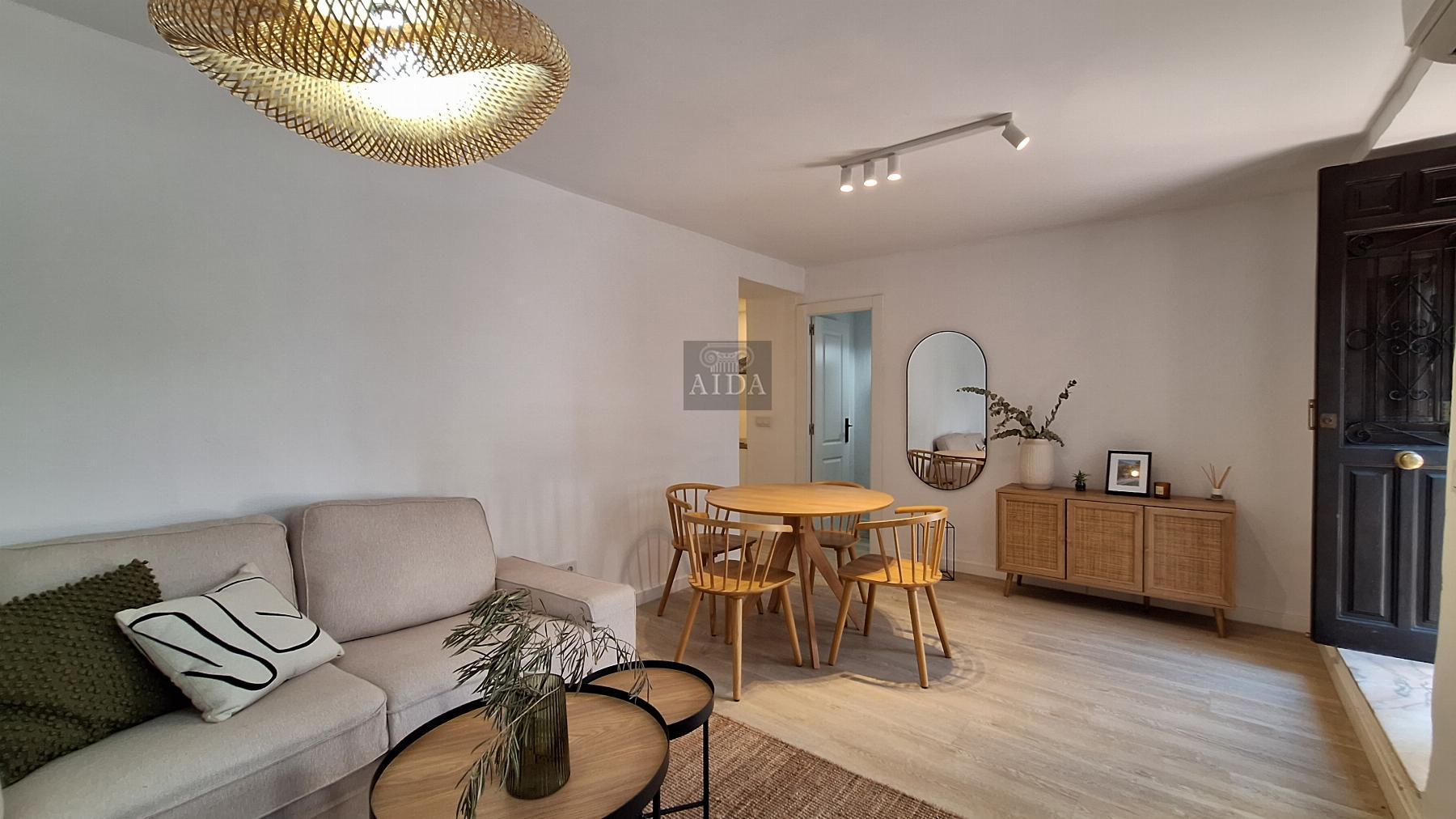 For sale of house in Estepona