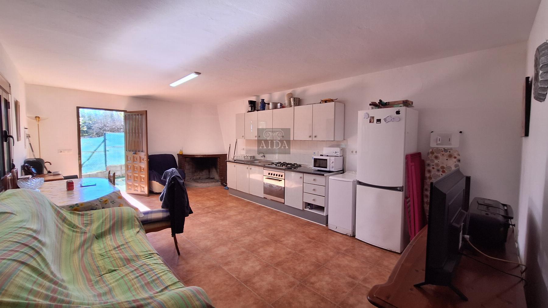 For sale of rural property in Estepona