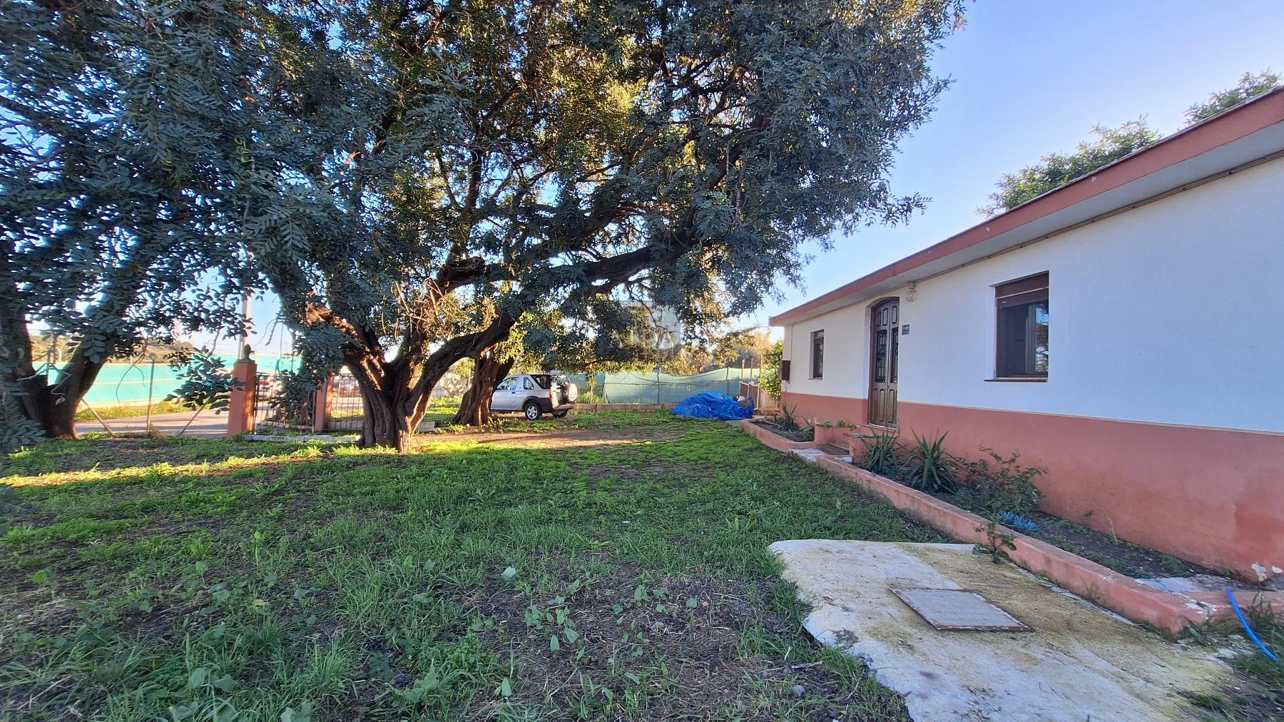 For sale of rural property in Estepona
