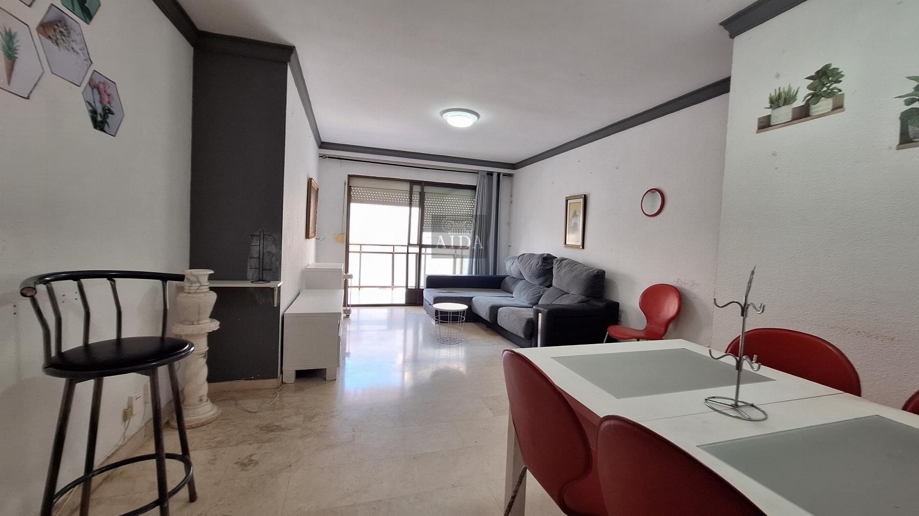 For sale of flat in Estepona