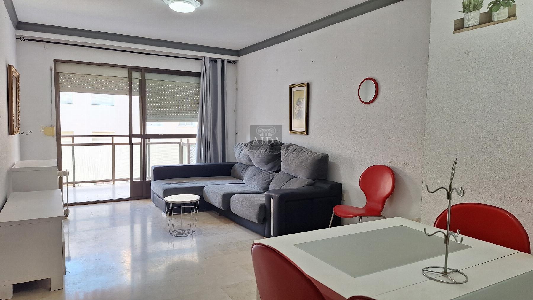 For sale of flat in Estepona