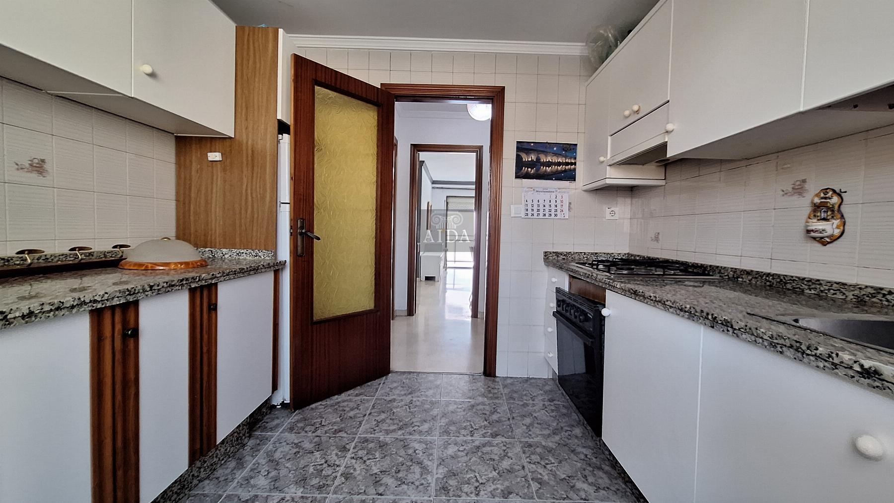 For sale of flat in Estepona