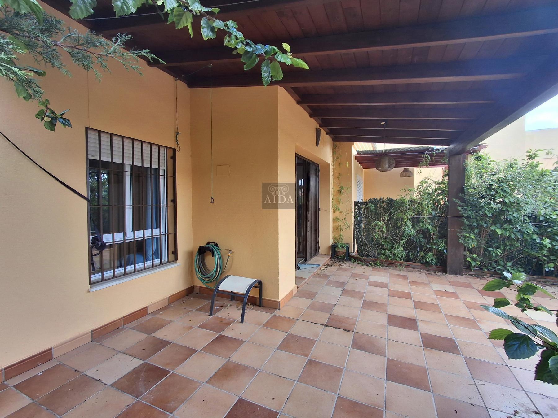For sale of flat in Estepona
