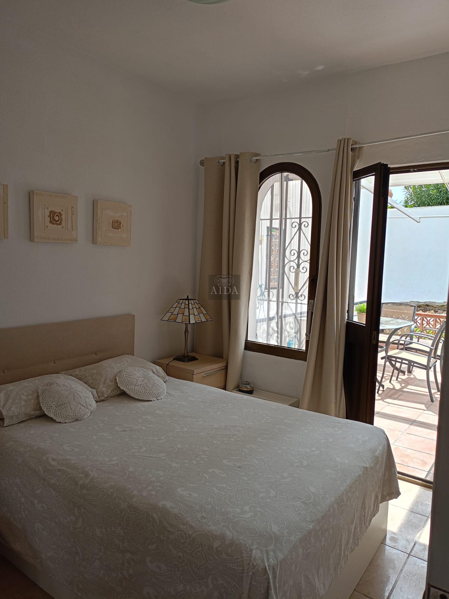 For sale of flat in Manilva