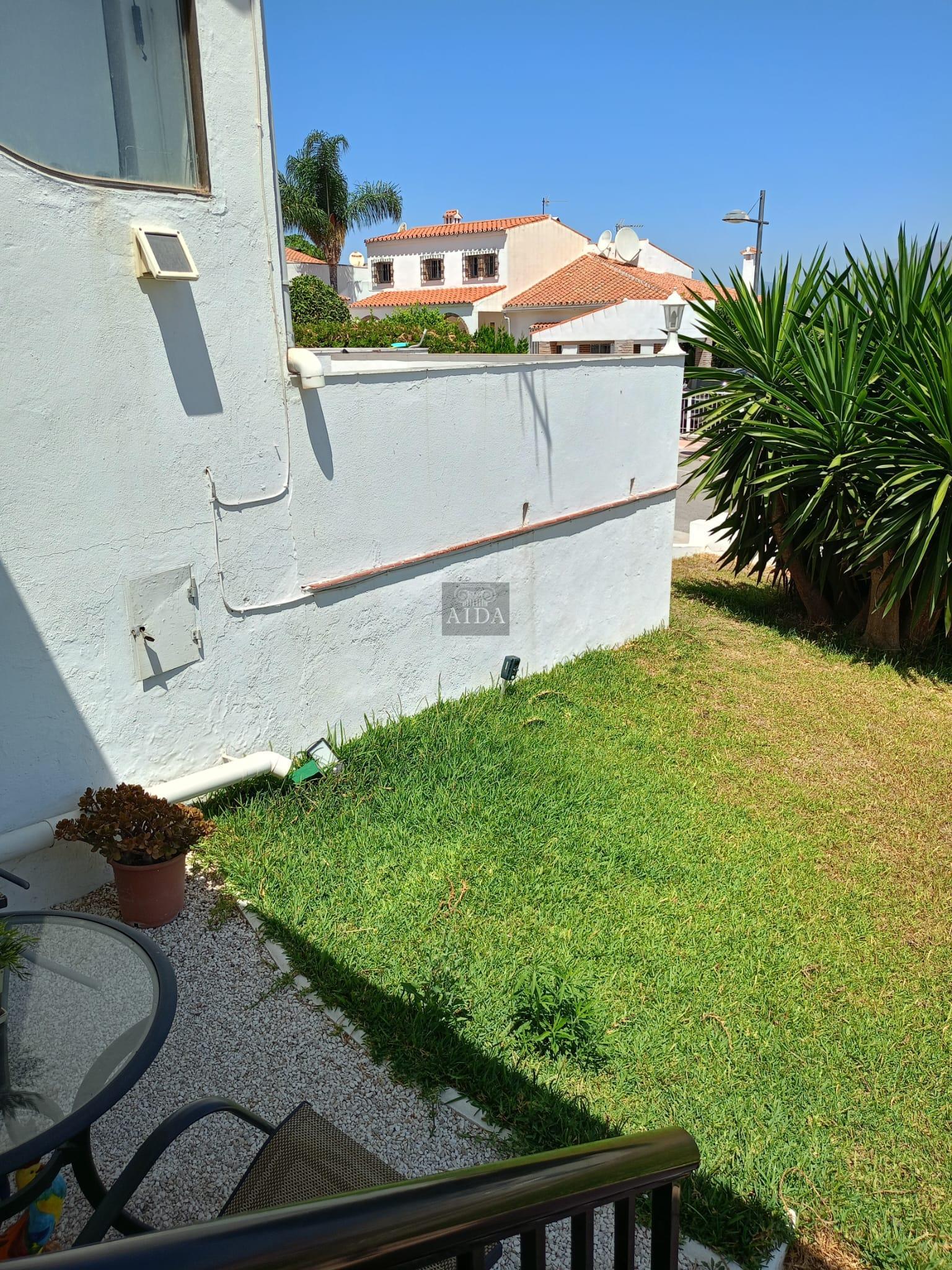 For sale of flat in Manilva