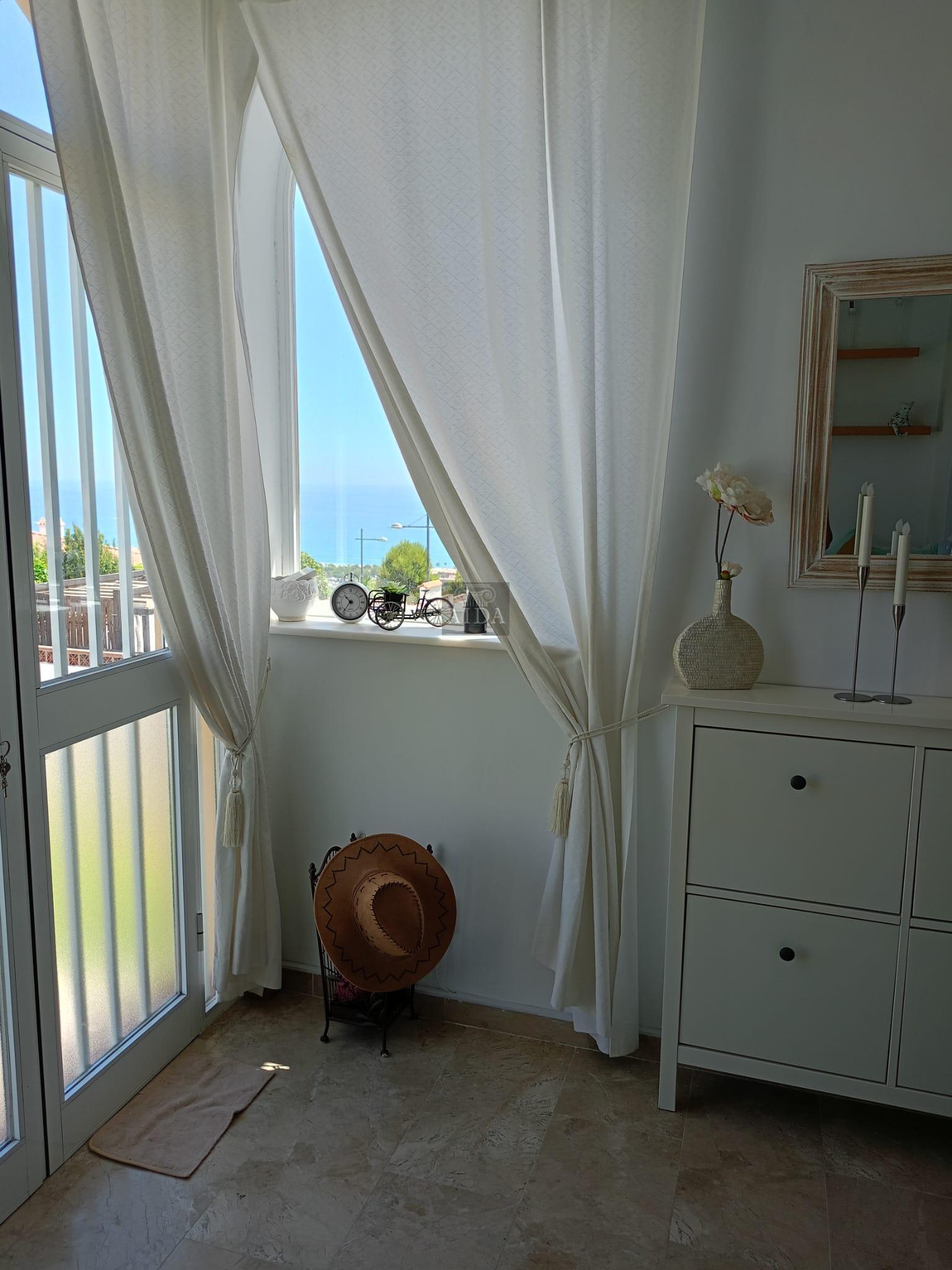 For sale of flat in Manilva