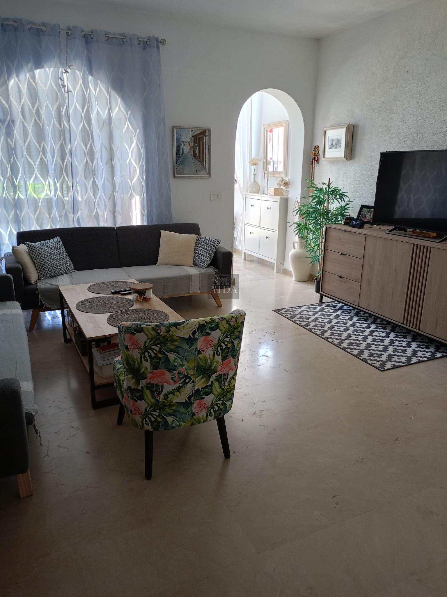 For sale of flat in Manilva