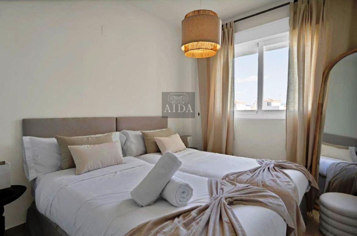 For sale of flat in Manilva
