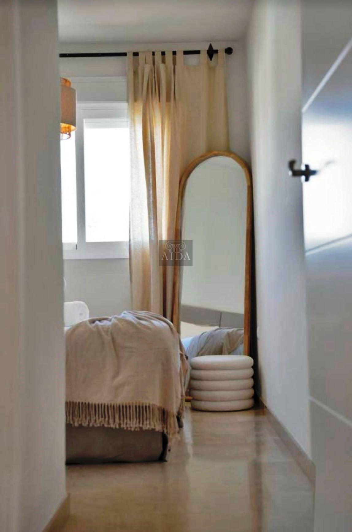 For sale of flat in Manilva