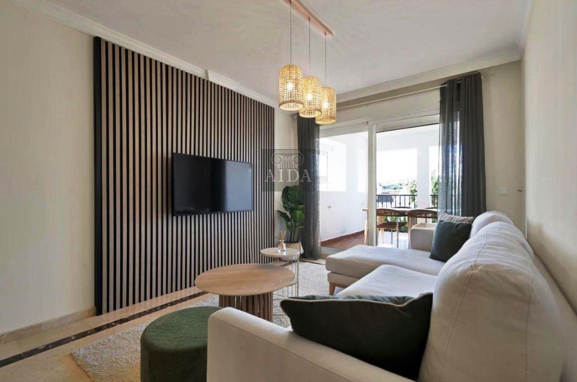 For sale of flat in Manilva