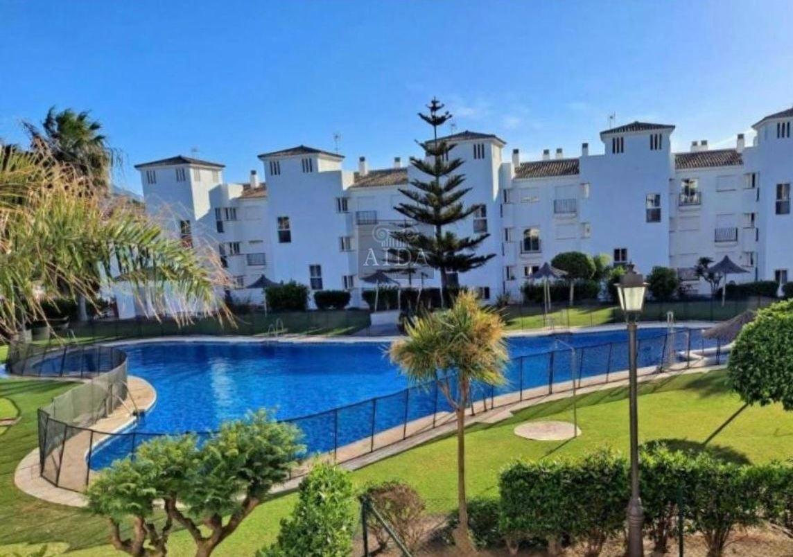 For sale of flat in Manilva