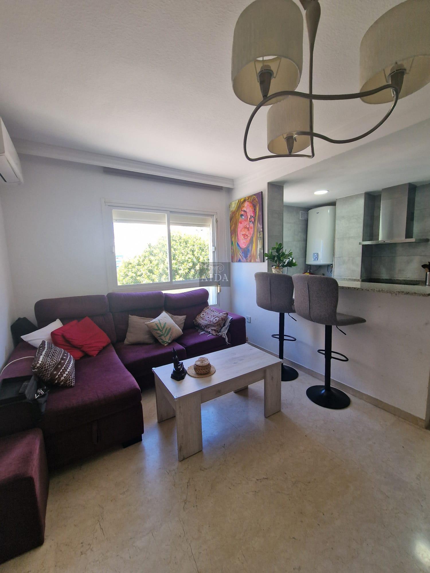 Venta de piso en Estepona