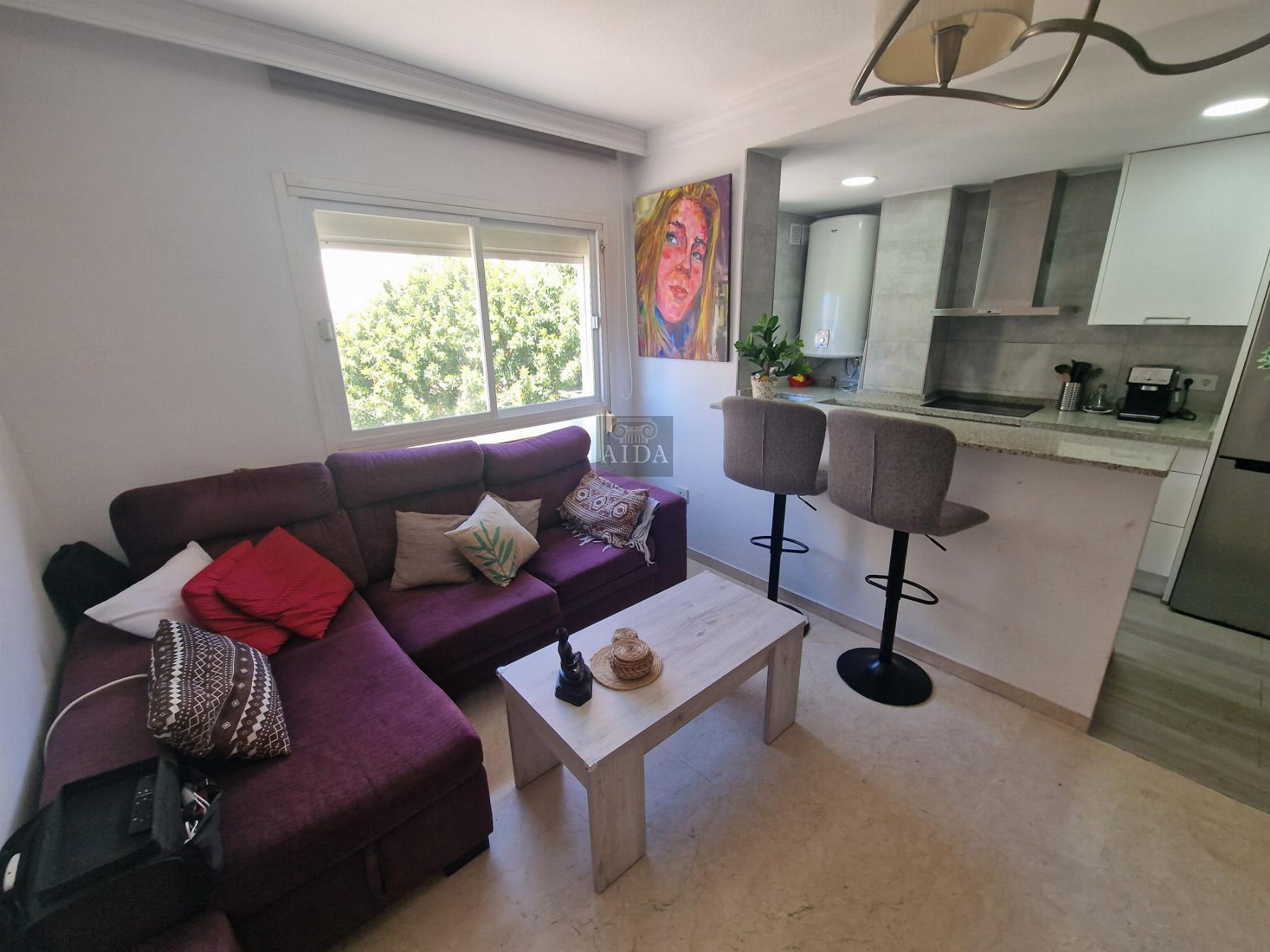 Venta de piso en Estepona
